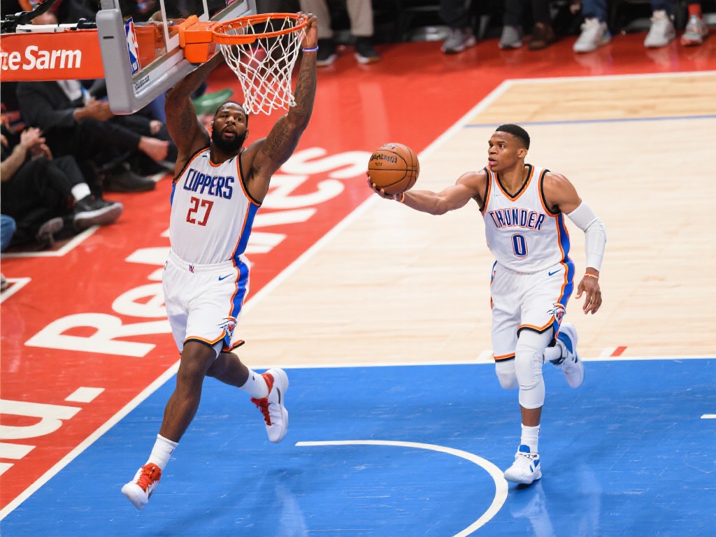 威少飞速抢板妙传，小乔丹空接双手炸筐