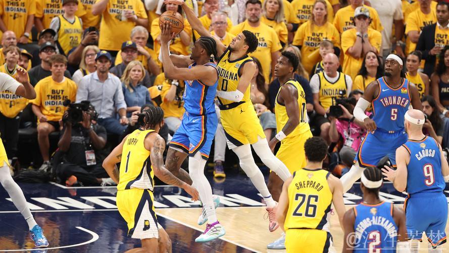 6月12日总决赛：步行者对决雷霆 哈利伯顿精彩表现